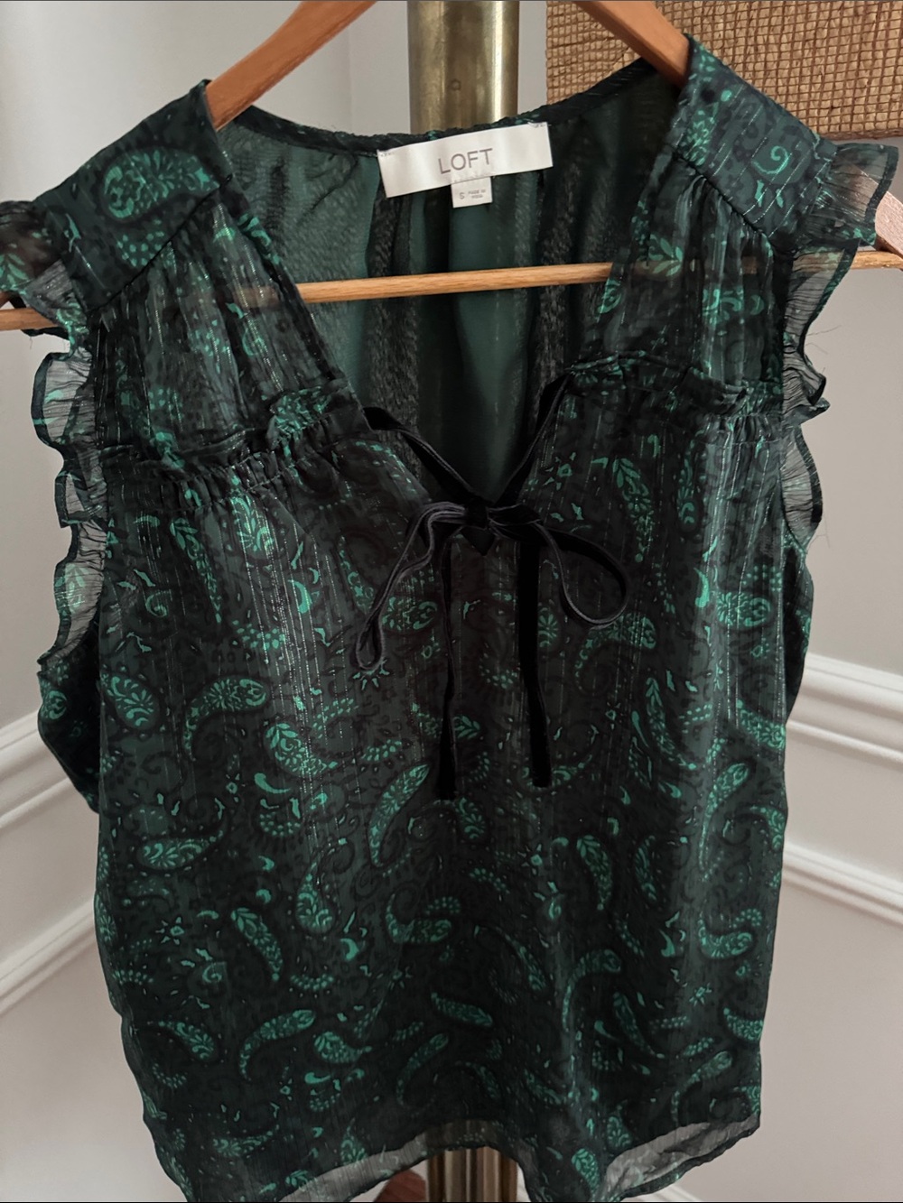 LOFT Black and Green Paisley Ruffle Tie-Neck Sleeveless Camisole